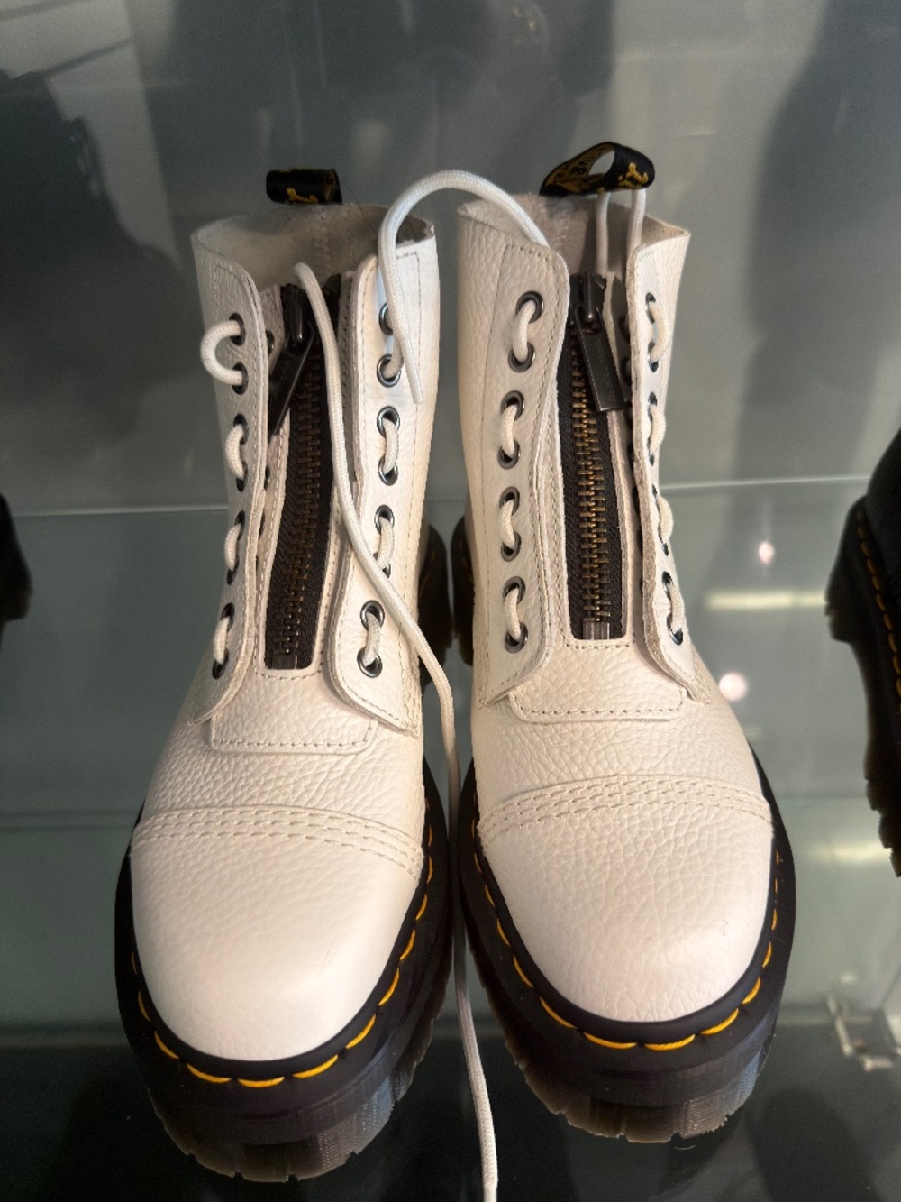 Dr. Martens Sinclair boot